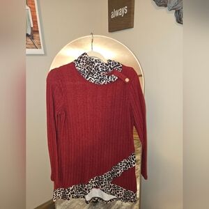 SHEIN Red Cowl Neck Sweater with Leopard Print